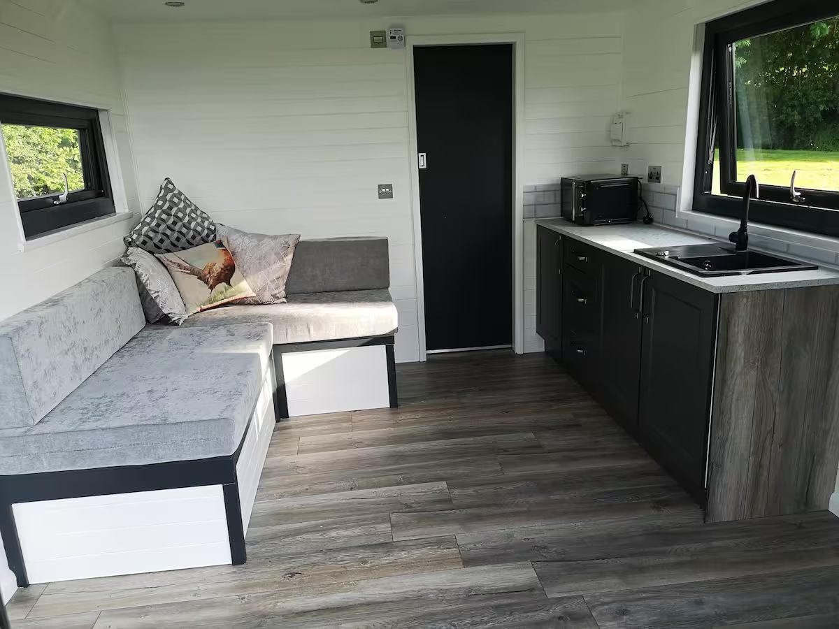 Living Area & Kitchen